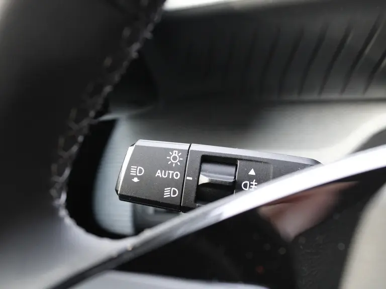 Citroën ë-C3 Max 44 kWh Boordlader 3 fasen, Navigatie, Achteruitrijcamera, Climate Control, Cruise Control, Draadloze Telefoonlader afbeelding 25