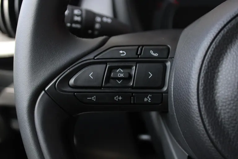 Toyota Aygo X 1.0 VVT-i S-CVT Pulse Airco Automatisch, Cruise Control Adaptief, Achteruitrijcamera, Apple Carplay/Android Auto afbeelding 25