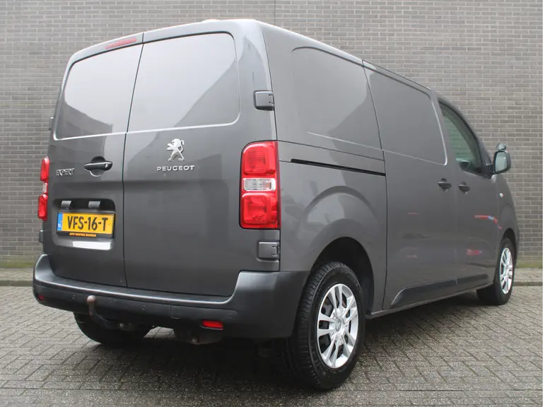 Peugeot Expert 2.0 BlueHDI 120 Standard Premium Airco, Cruise control, Trekhaak, Apple Carplay/Android auto, Bluetooth handsfree, afbeelding 4