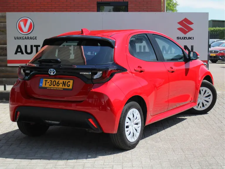 Toyota Yaris 1.5 Hybrid Active Automaat Adaptieve Cruise en Climate Control, Carplay/Android Auto, Achteruitrijcamera afbeelding 3