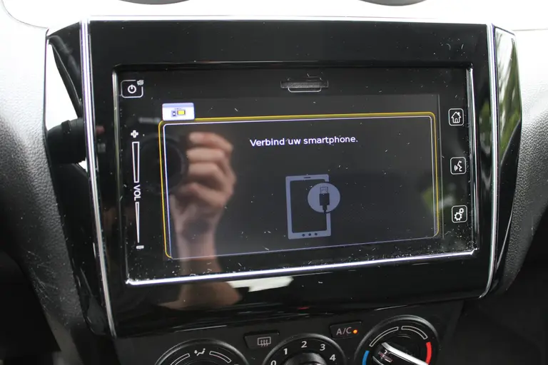 Suzuki Swift 1.2 Select Smart Hybrid 1e eigenaar en Dealer onderhouden! afbeelding 20
