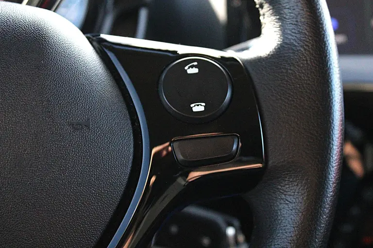 Peugeot 108 Allure 1.0 e-VTi 72PK 5DRS Climate control, Dimlicht Automatisch, Apple Carplay, Android Auto afbeelding 27