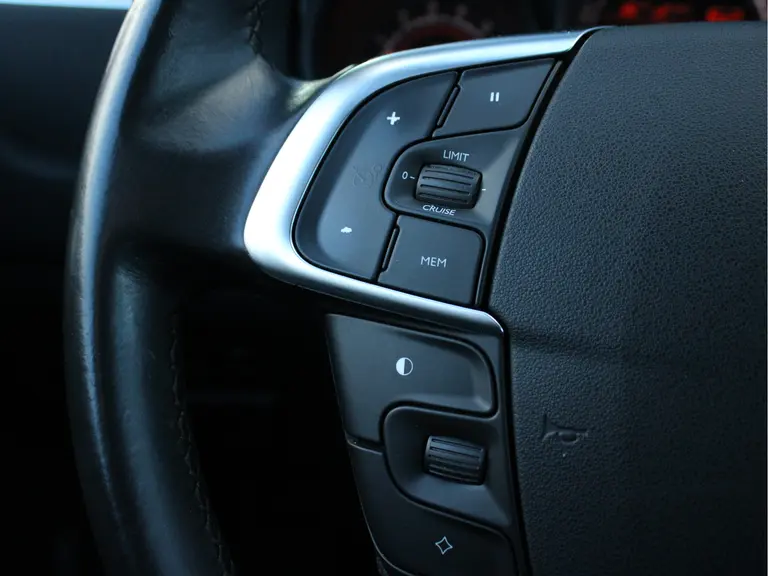 Citroën C4 1.6 VTi Tendance Automaat Trekhaak, Cruise en Climate Control, Dimmende Binnenspiegel afbeelding 23