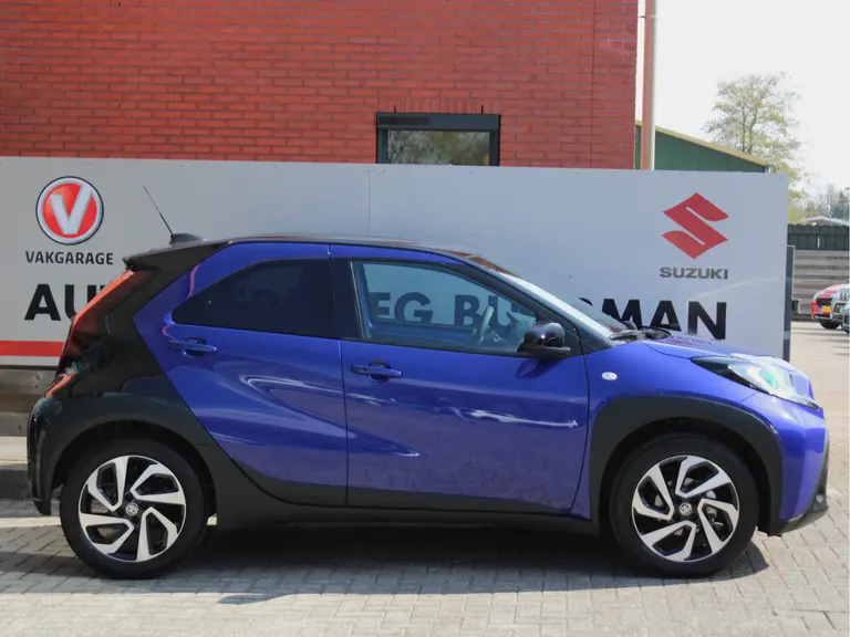 Toyota Aygo X 1.0 VVT-i S-CVT Pulse Automaat Adaptieve Cruise en Climate Control, Carplay/Android Auto, Keyless Go afbeelding 13