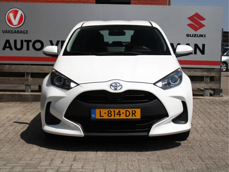 Toyota Yaris 1.0 VVT-i Active Achteruitrijcamera, Bluetooth, Cruise Control Adaptief, Apple Carplay/Android Auto afbeelding 10