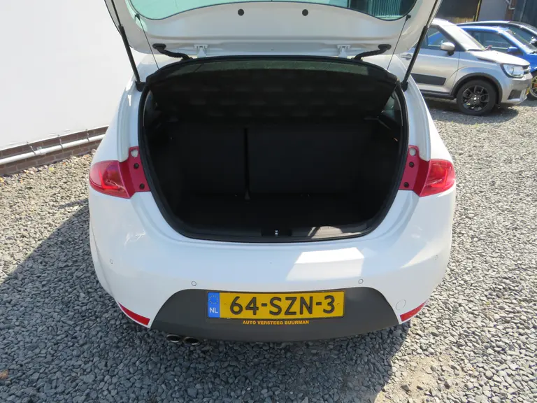 SEAT Leon 1.4 TSI Reference, FR UITVOERING, 18 INCH, ORG NL, GOED ONDERHOUDEN! Navigatie, Stoelverwarming en Parkeersensoren afbeelding 12