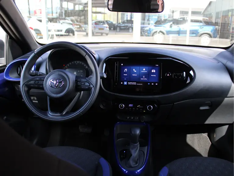 Toyota Aygo X 1.0 VVT-i S-CVT Pulse Automaat Adaptieve Cruise en Climate Control, Carplay/Android Auto, Keyless Go afbeelding 17
