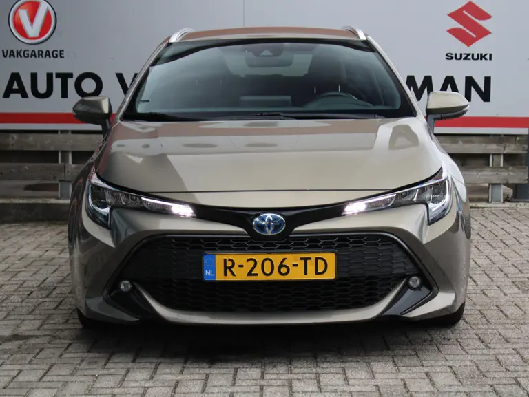 Toyota Corolla Touring Sports 1.8 Hybrid Dynamic Achteruitrijcamera, Stoelverwarming, Cruise Control Adaptief, Draadloze Telefoonlader afbeelding 10