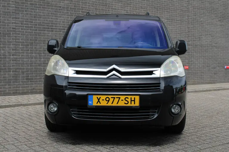 Citroën Berlingo 1.6 VTi 120 XTR Cruise/Climate control, Audio, Trekhaak, Stoelverwarming, Mistlampen, Parkeersensoren achter afbeelding 9