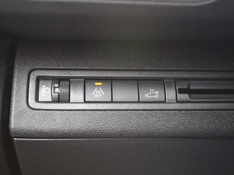 Peugeot 3008 Allure 1.2 PureTech 130PK EAT8 Automaat Navigatie, Achteruitrijcamera, Keyless, Elektrische Achterklep, Perkeersensoren afbeelding 19