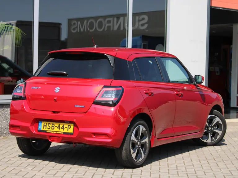 Suzuki Swift 1.2 Style Smart Hybrid Automaat afbeelding 3
