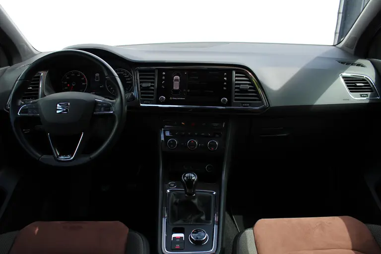 SEAT Ateca 1.5 TSI Xcellence Business Intense, Trekhaak, 150pk, Navigatie, Applecarpl./Andr. Auto en Keyless Entry/Start, afbeelding 9