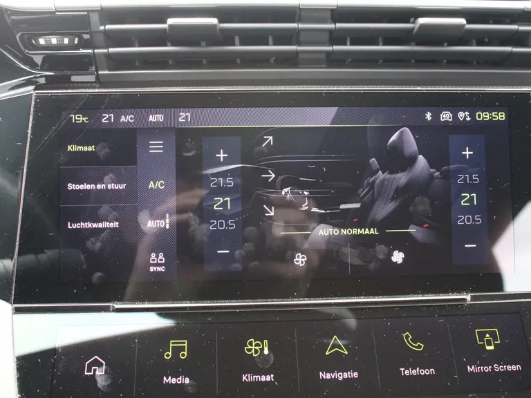 Peugeot 408 GT 1.2 PureTech 130PK EAT8 Automaat Navigatie, Rondomzichtcamera, Stoelverwarmig, Massage, Stuurverwarming, Panoramadak, Trekhaak afbeelding 33