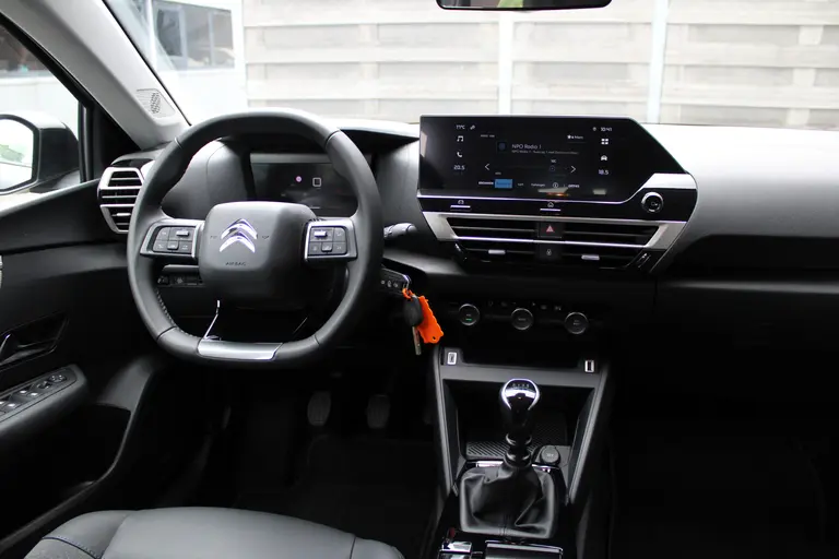 Citroën C4 1.2 Puretech 130 You Cruise/Climate control, Camera, Apple carplay/Android, Radio/DAB, afbeelding 28