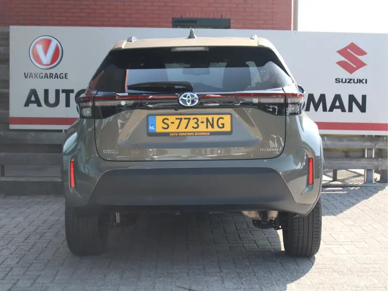 Toyota Yaris Cross 1.5 Hybrid Dynamic Automaat Achteruitrijcamera, Bluetooth, Airco Automatisch, Cruise Control Adaptief, Navigatie afbeelding 14