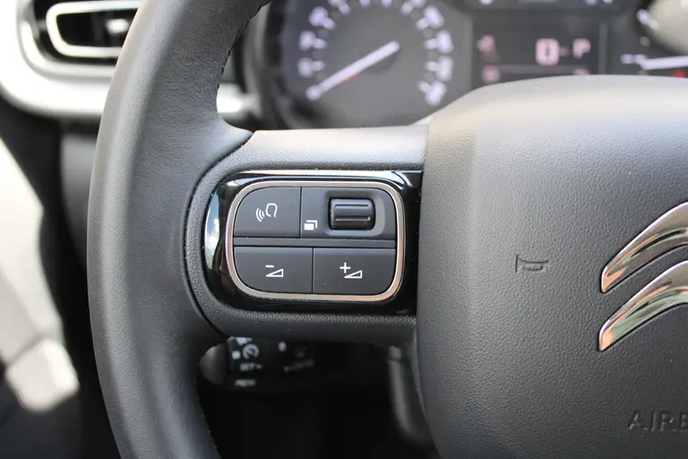 Citroën C3 1.2 PureTech Max 110pk, Automaat, Cruise/Climate Control, Applecarpl./Andr. Auto, Keyless Entry/Start afbeelding 17