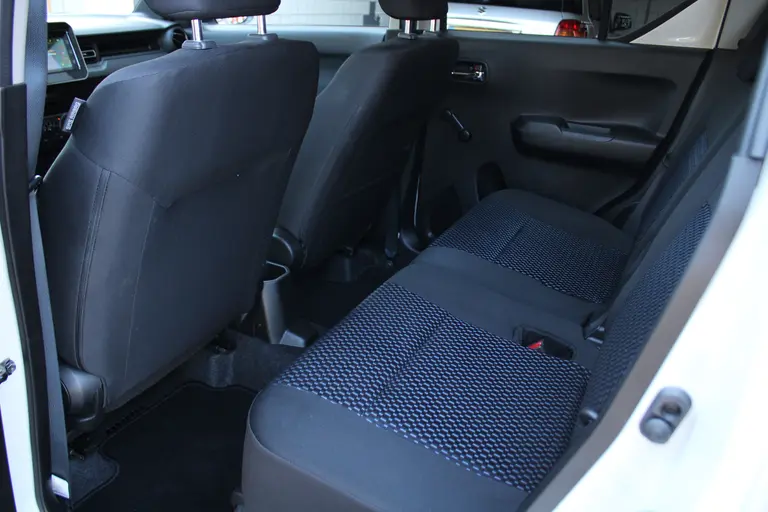 Suzuki Ignis 1.2 Smart Hybrid Select Carplay/Android Auto, Achteruitrijcamera, Bluetooth, Airco afbeelding 16