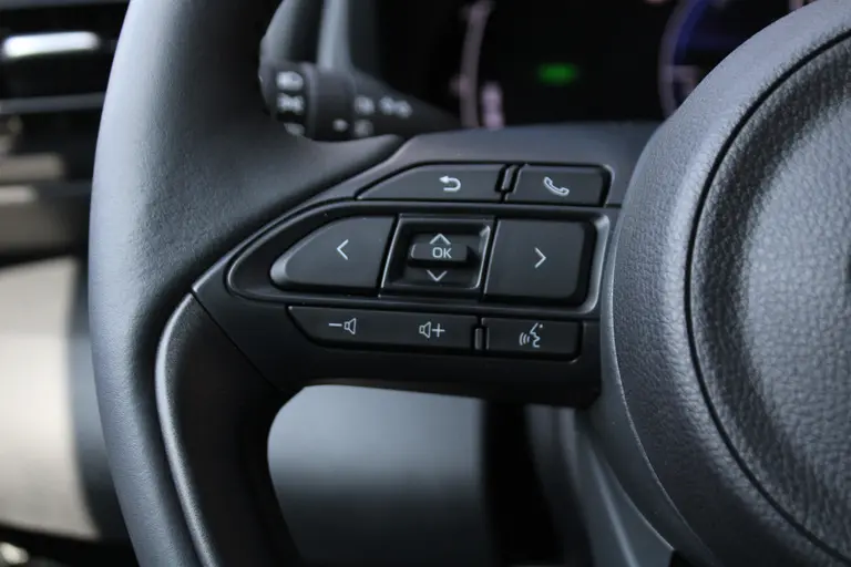 Toyota Yaris 1.5 Hybrid 115 Teamplayer Achteruitrijcamera, Parkeersensoren voor en achter, Airco Automatisch, Cruise Control Adaptief afbeelding 26