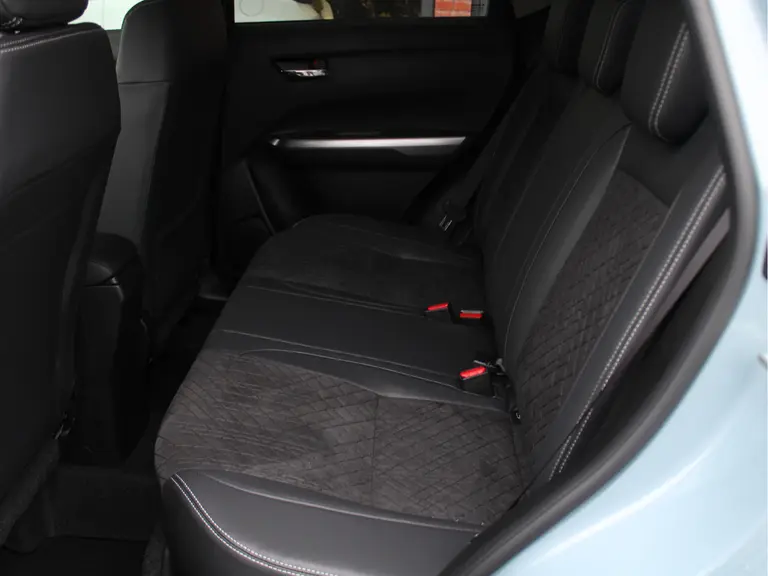 Suzuki Vitara 1.4 Boosterjet Style Smart Hybrid Leder/Alcantara Bekleding, Adaptieve Cruise en Climate Control afbeelding 36