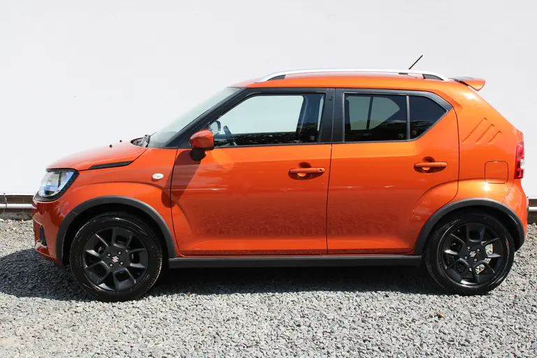 Suzuki Ignis 1.2 Select, met Dakspoiler en Dealer Onderhouden! Achteruitrijcamera en hoge instap! afbeelding 2