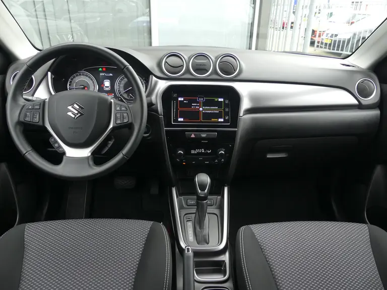 Suzuki Vitara 1.5 Hybrid Select Automaat, All season banden, adaptive Cruise, Camera afbeelding 10