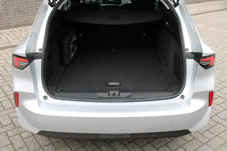 Opel Astra Sports Tourer 1.2 Level 2 Cruise en Climate Control, Parkeersensoren Voor en Achter, Navigatie afbeelding 8