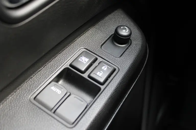 Suzuki Ignis 1.2 Smart Hybrid Select, Automaat, All-Seasonbanden, Applecarplay/Androidauto en Hoge instap! afbeelding 29