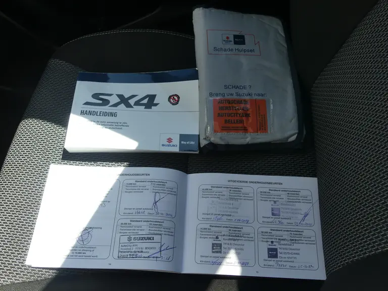 Suzuki S-Cross 1.6 Exclusive Automaat Trekhaak, schuif/kantel dak, Cruise control, Bluetooth afbeelding 32