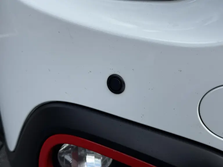 Citroën C3 Shine 1.2 PureTech 82PK Navigatie, Achteruitrijcamera, Keyless, Stoelverwarming, Parkeersensoren afbeelding 4