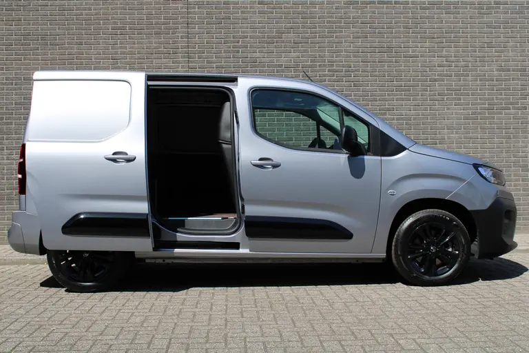 Citroën Berlingo 1.5 BlueHDi 130 EAT8 S&S L1 Automaat Cruise/Climate control, Apple carplay/Android auto, Mistlampen, 16"LM velgen, afbeelding 4