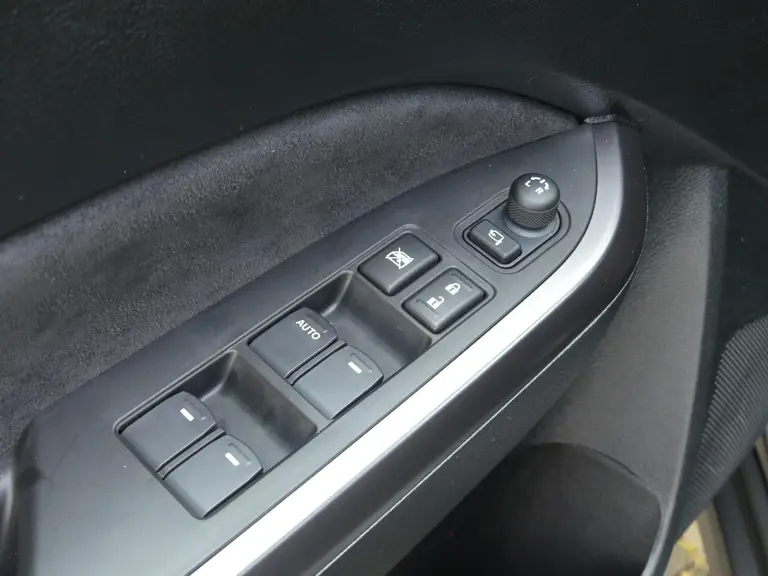 Suzuki Vitara Style 6 Jaar fabrieksgarantie! Nieuw uit voorraad leverbaar! afbeelding 11