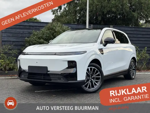 Leapmotor B10 Life Hybrid EV 18.8 kWh 218PK Automaat Navigatie, Rondomzichtcamera, Adaptieve cruise Control, Climate Control, Panoramadak