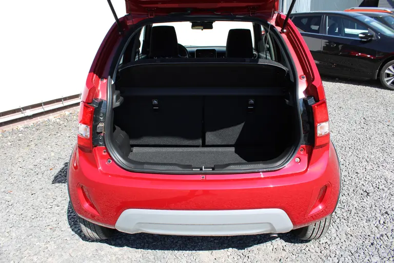 Suzuki Ignis 1.2 Smart Hybrid Allgrip Select, Dealer onderhouden, Camera, Applecarplay/Androidauto afbeelding 11