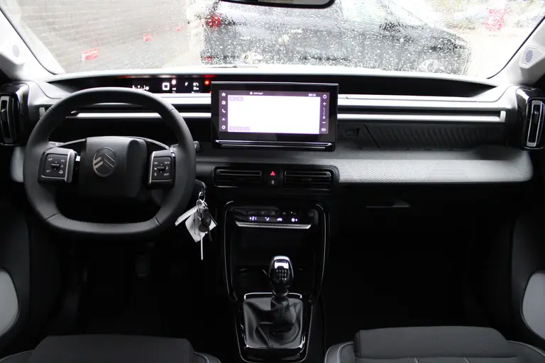 Citroën C3 1.2 Turbo Max Cruise/Climate control, Navigatie, Apple carplay/Android auto, 17'LM velgen, Camera € 499,- private lease afbeelding 24