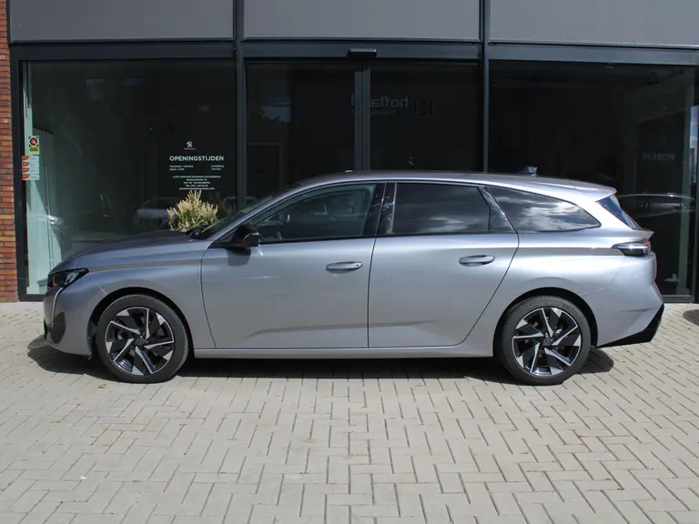 Peugeot 308 SW 1.2 PureTech 130PK Allure Adaptieve Cruis Control, Navigatie, Getinte Ramen afbeelding 7