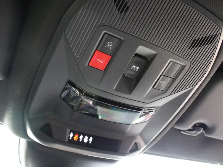 Peugeot 408 GT 1.2 PureTech 130PK EAT8 Automaat Navigatie, Rondomzichtcamera, Stoelverwarmig, Massage, Stuurverwarming, Panoramadak, Trekhaak afbeelding 18