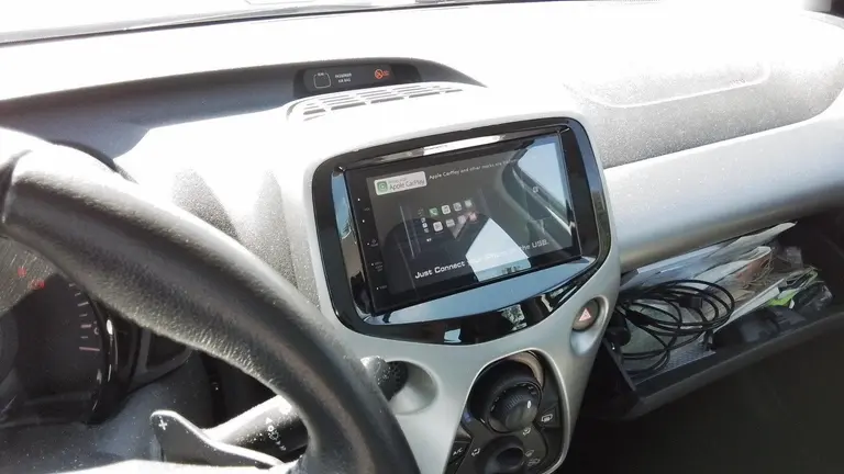 Peugeot 108 1.0 e-VTi Active Automaat Apple Carplay/Android Auto afbeelding 3