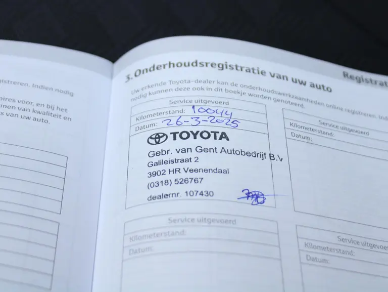 Toyota Yaris 1.5 Hybrid 115 Comfort Adaptieve Cruise en Climate Control, Carplay/Android Auto afbeelding 9