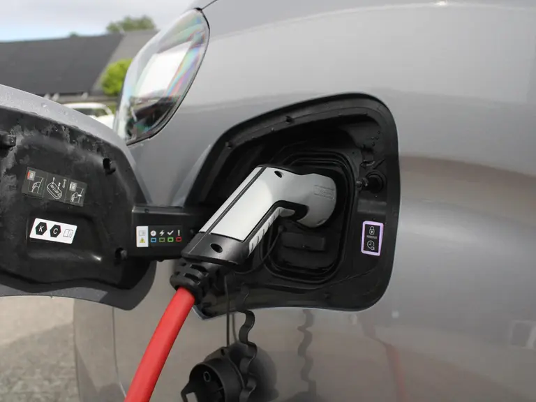 Citroën ë-Jumpy Driver 50kWh 136PK L2H1 inclusief batterijtest Navigatie, Climate Control, Keyless Go, Parkeerhulp, 100% Elektrisch! afbeelding 12