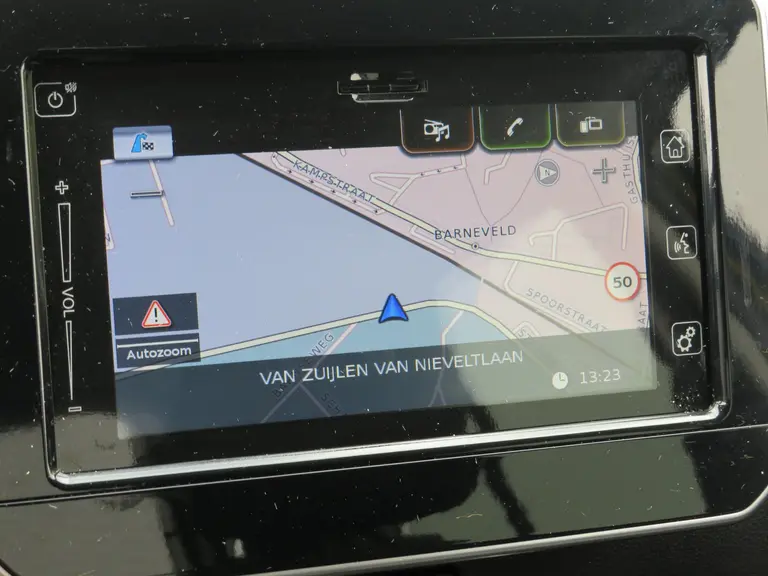 Suzuki Ignis 1.2 Smart Hybrid Style, Automaat, 1e Eig. Dealer Zeer Compleet met o.a. JUNO velgen en Treeplanken! afbeelding 18