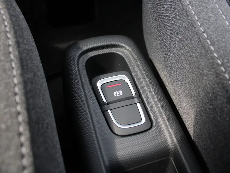 Leapmotor T03 Design 37.3 kWh Navigatie, Camera achter, Parkeerhulp achter, Audio, Keyless Start, Lichtmetalen velgen afbeelding 10