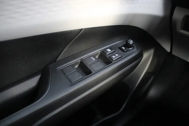Suzuki Swift 1.2 Style Smart Hybrid GT-Styling Pakket, Navigatie, Parkeersensoren, Adaptieve Cruise Control, Draadloos Apple Carplay/Android Auto afbeelding 39