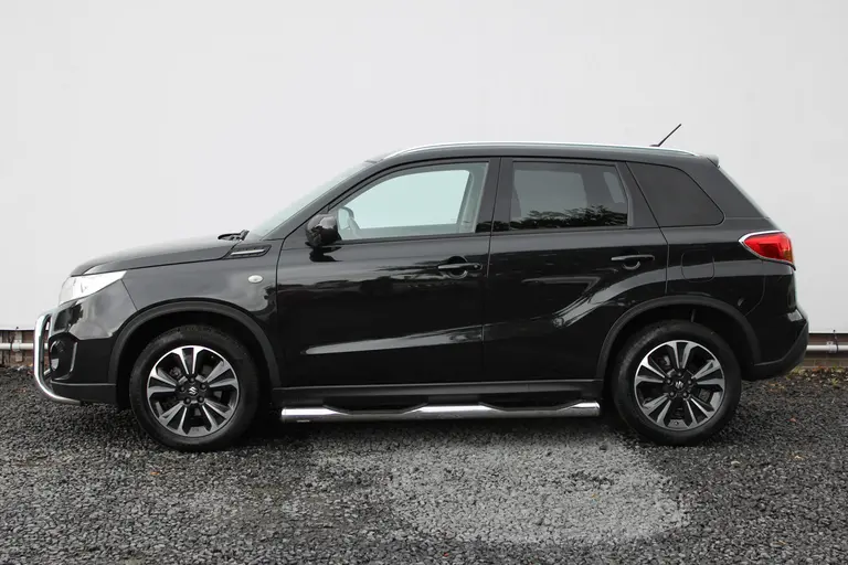 Suzuki Vitara 1.6 Exclusive, 1e Eig. Dealer onderhouden, Navigatie, Bull-Bar en Side-Bars, afbeelding 2