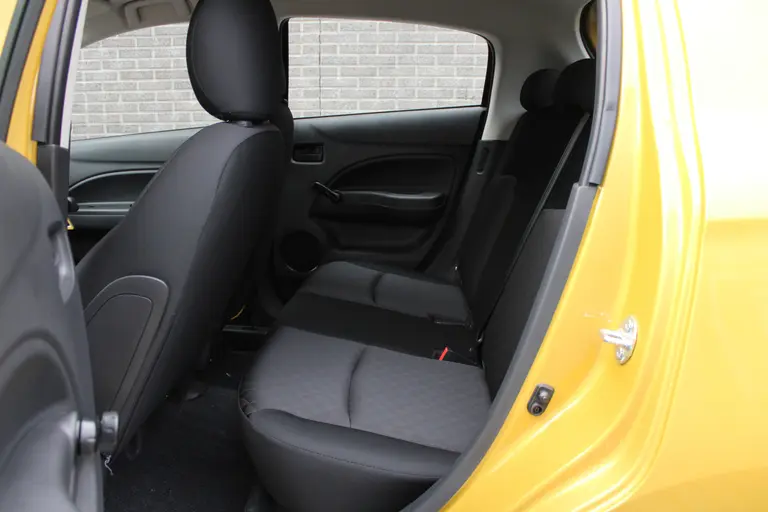 Mitsubishi Space Star 1.2 Active Airco, Apple carplay/Android auto, Audio/DAB, Elek.verst.buitenspiegels en ramen voor, afbeelding 24