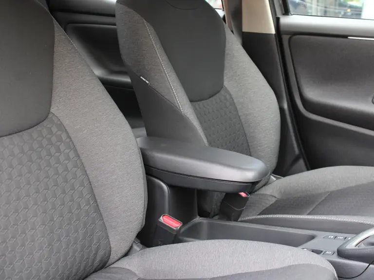 Toyota Yaris Dynamic 1.5 Hybrid 115PK Automaat Lichtmetalen velgen, Achteruitrij camera, Climate Control, KeylessEntry, AppleCarplay/Android Auto Navigatie afbeelding 36