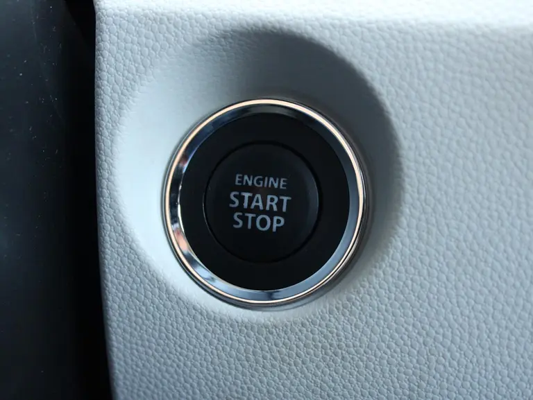 Suzuki Ignis 1.2 Smart Hybrid Style Multimediasysteem, Cruise control, Climate control, Stoelverwarming, Parkeercamera afbeelding 18