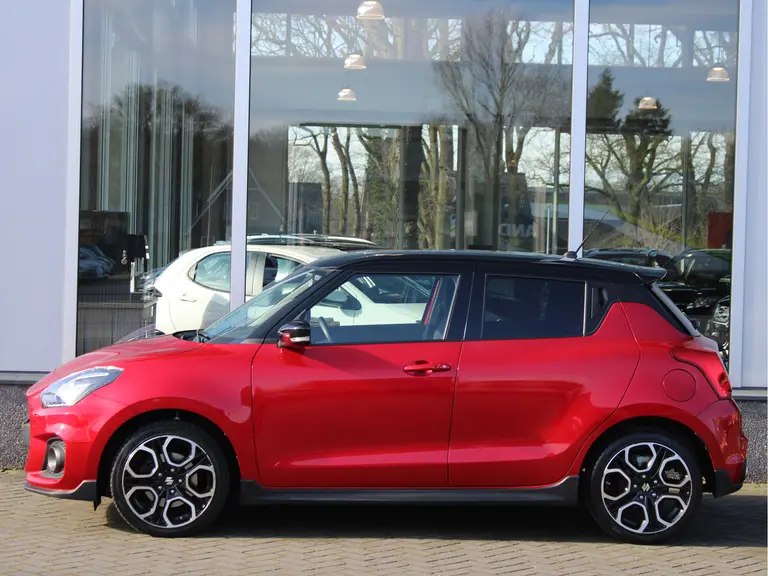 Suzuki Swift 1.4 Sport Smart Hybrid 6-Versnellingsbak, Origineel Nederlands, Navigatie, Cruise en Climate Control afbeelding 15