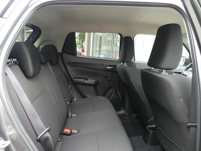 Suzuki Swift 1.2 Select Smart Hybrid Automaat All Season banden, Cruice Control, Airco afbeelding 28