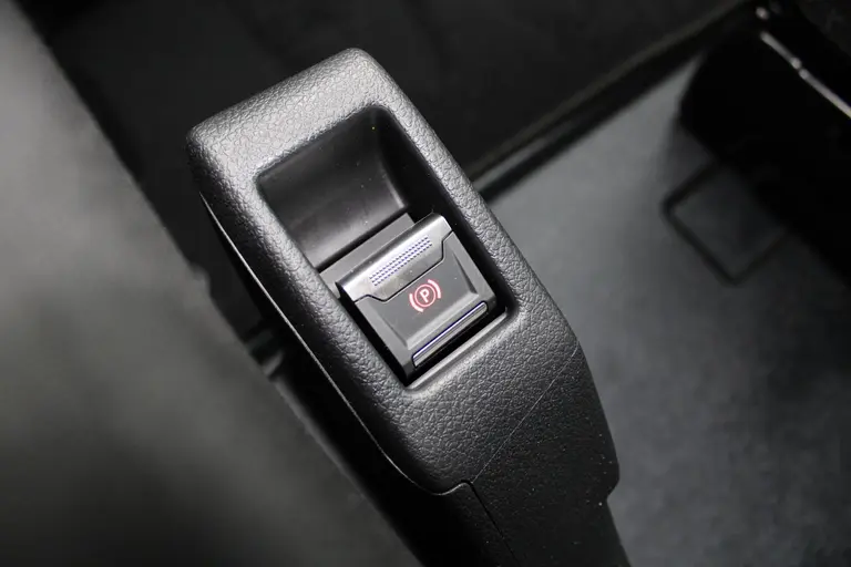 Citroën ë-Jumpy Club M 50 kWh Cruise control, Airco, Apple carplay/Android auto, Radio, Elek.bediende ramen en spiegels, afbeelding 27
