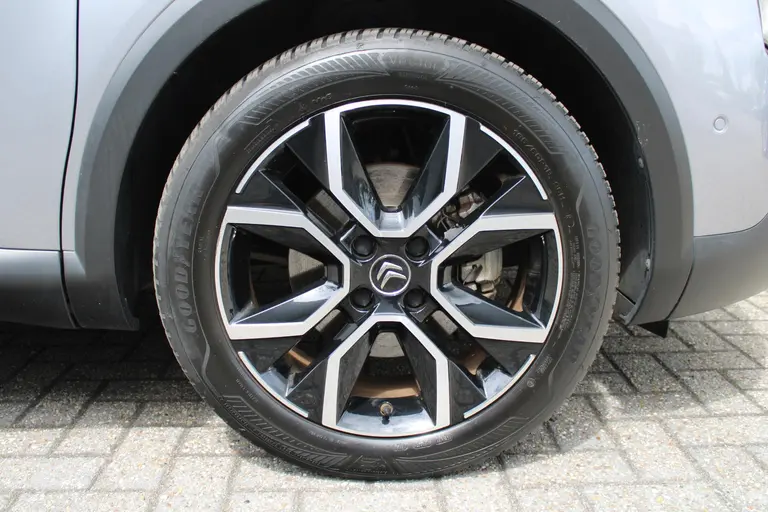 Citroën Ë-C4 Shine 50 kWh Automaat, Navigatie, Airco, Applecarpl./Andr. Auto, achteruitrijcamera afbeelding 34